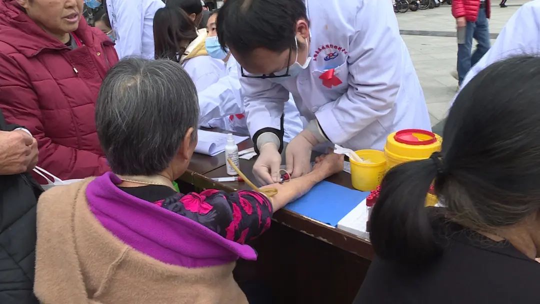 抽血检查.jpg